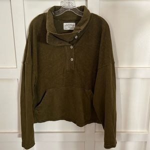REI Olive Pullover Sweatshirt